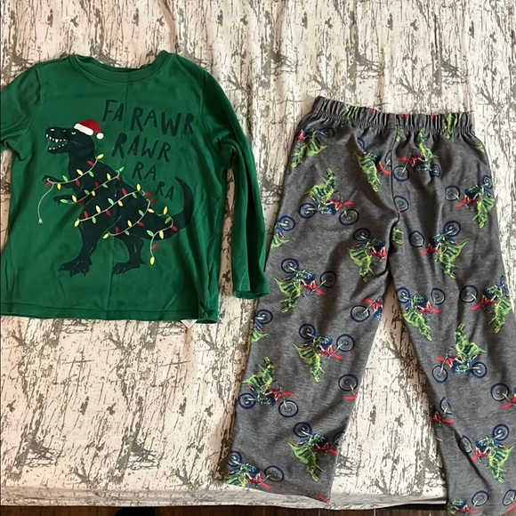 Green Dinosaur Kids Pajamas Set - Picture 1 of 1